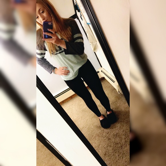 Meet the posher, Zoe 🥳🌟 - Picture 9 of 10